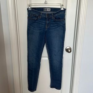 Levi’s signature Skinny jeans